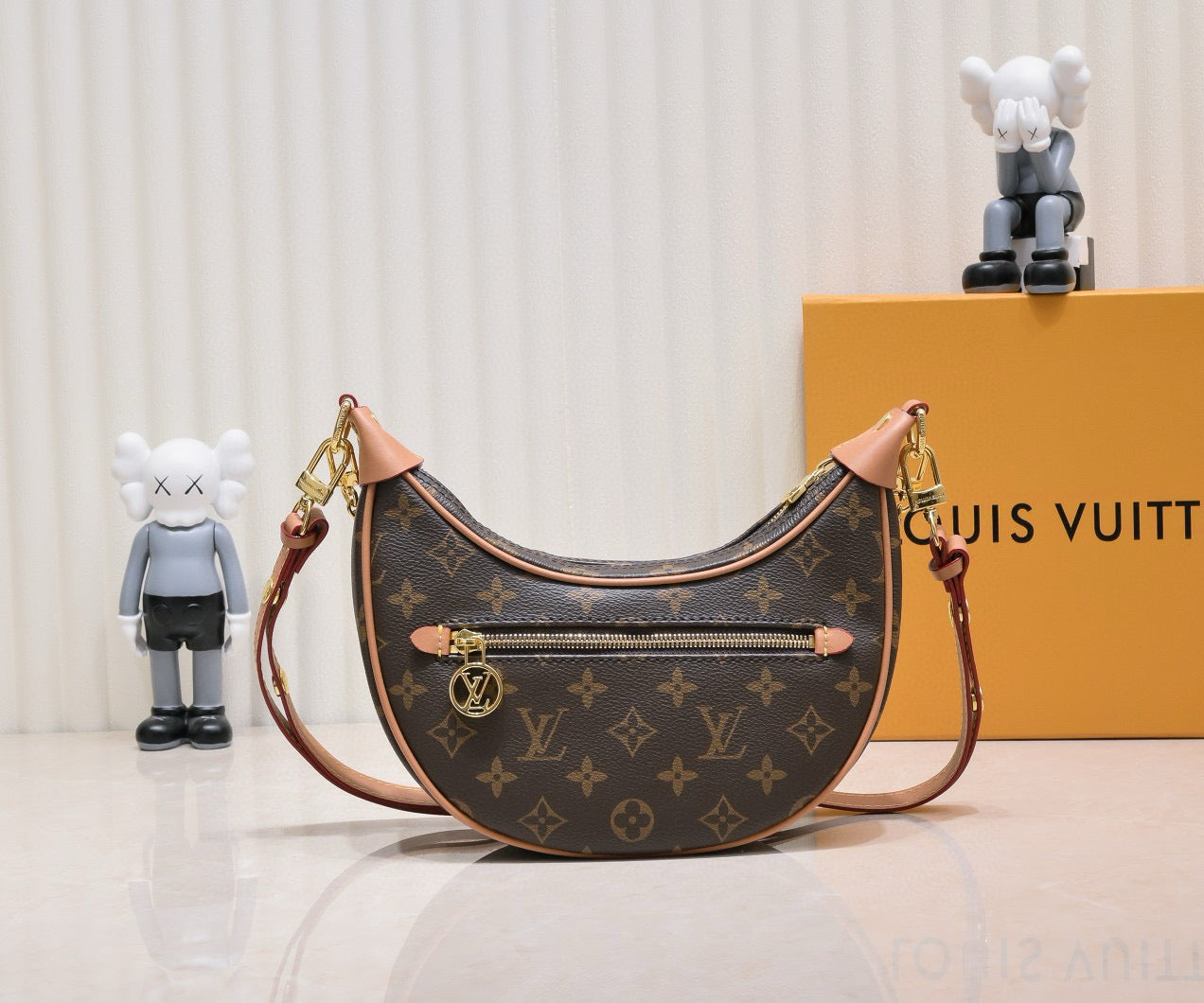 Loop Purse LV - DUPE