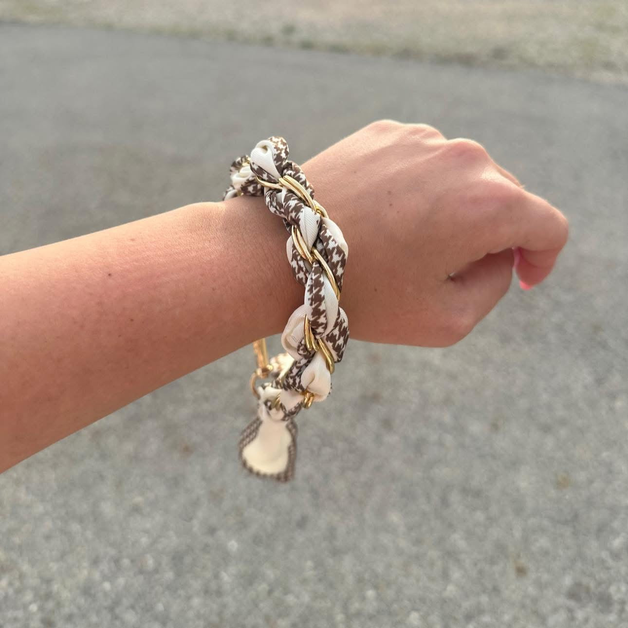 Accessory￼