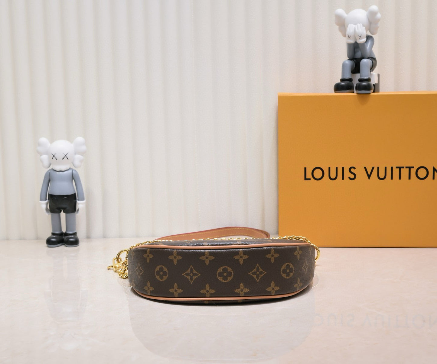 Loop Purse LV - DUPE