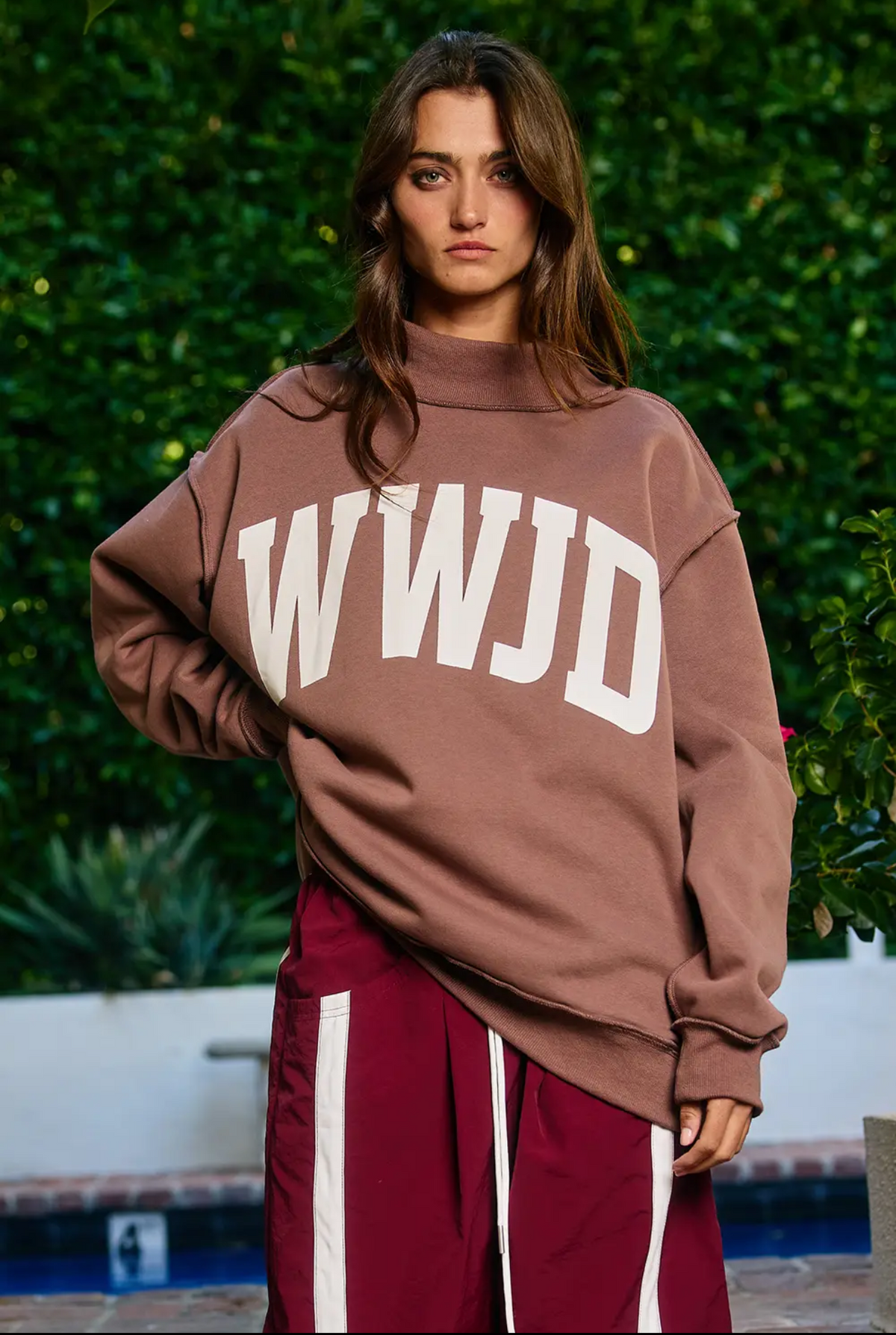 WWJD & AMEN’ Reversible Mock Neck