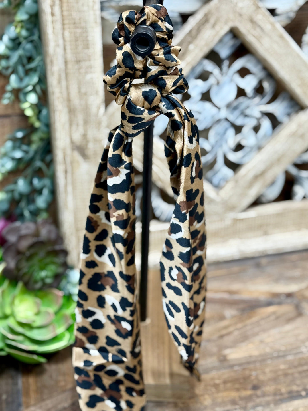 Scrunchie Scarf